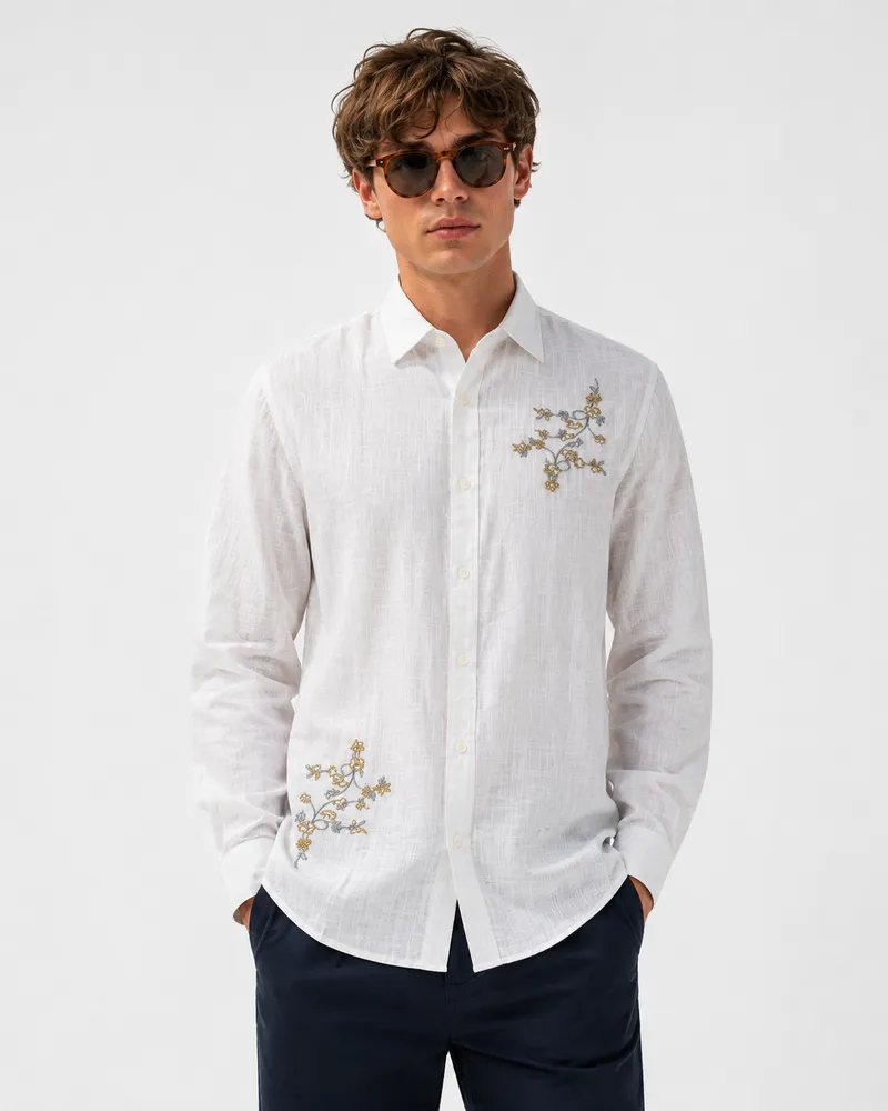 TOFY White embroidered linen