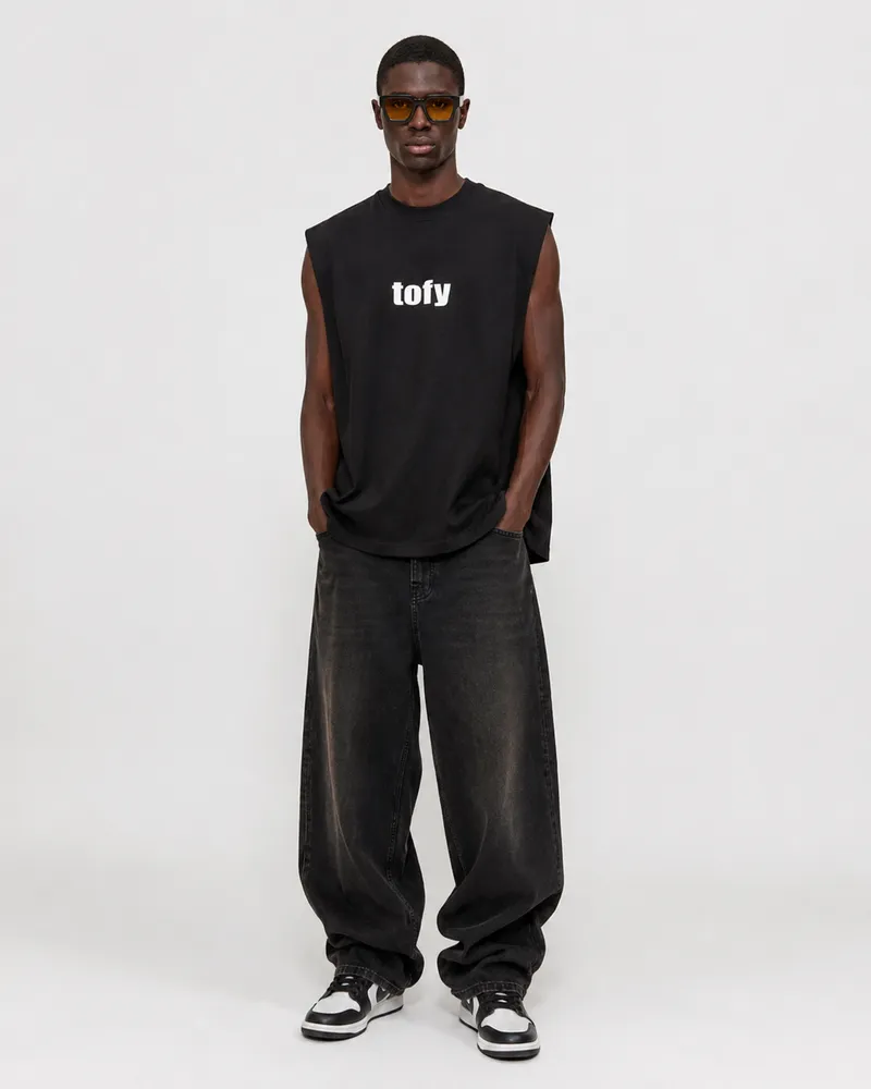 TOFY Black sleeveless